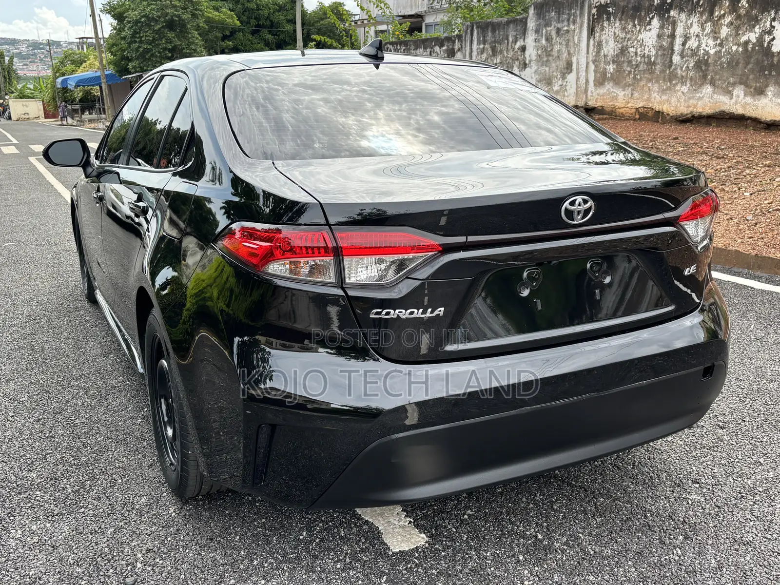 Toyota Corolla LE 2020 Black