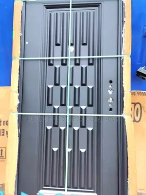 Sed Black Beautiful Strong Door Single