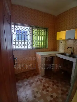 2bdrm Apartment in Pobiman, Amasaman for rent
