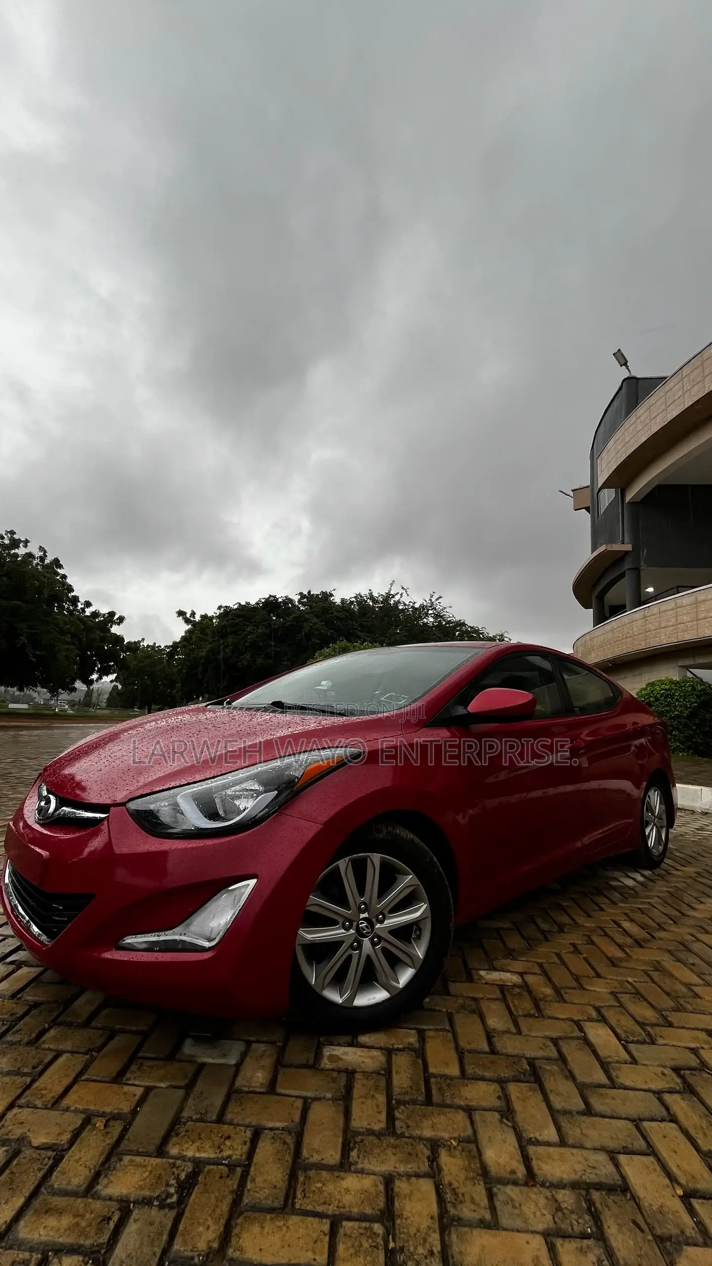 Hyundai Elantra 2016 Red