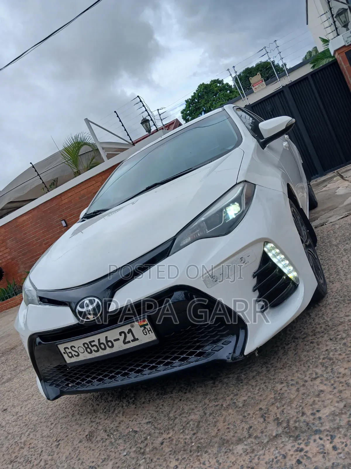 Toyota Corolla 2017 White