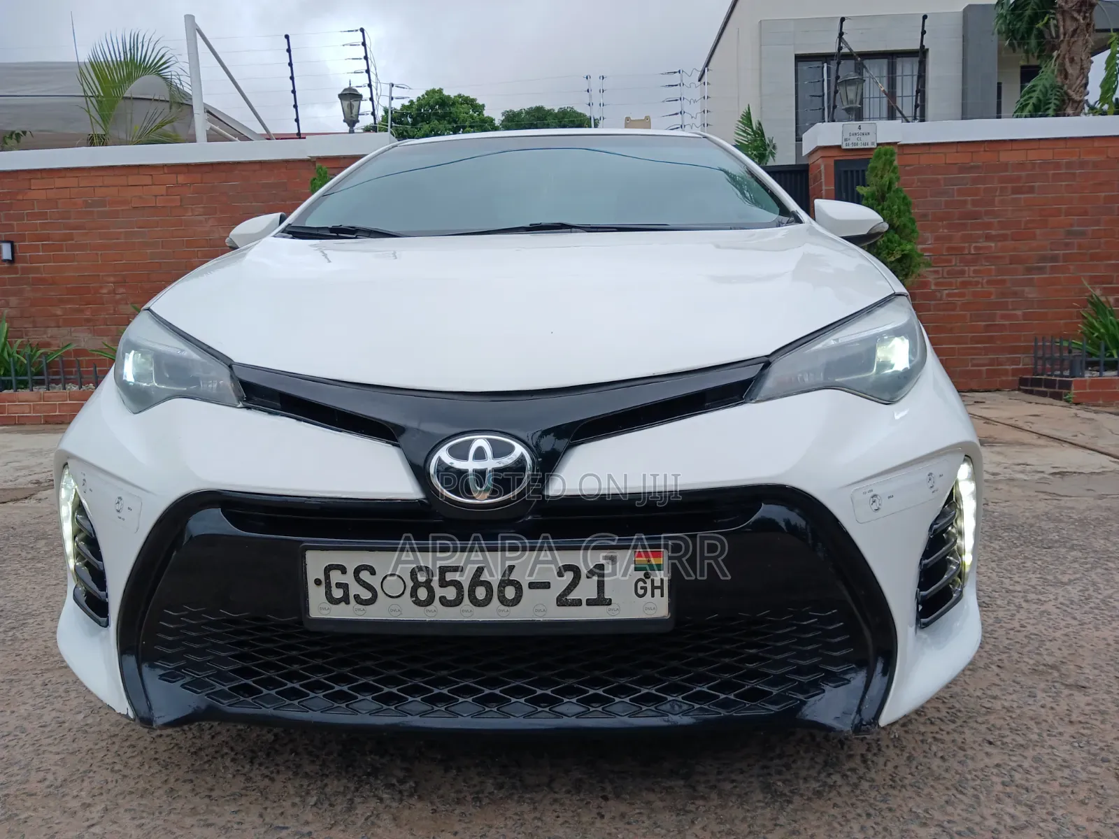 Toyota Corolla 2017 White