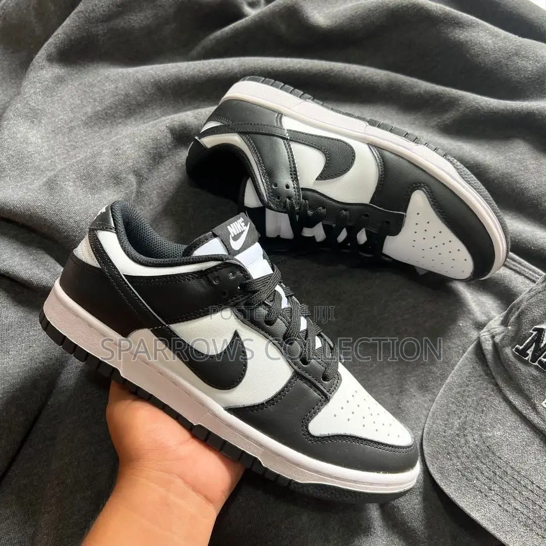 Original Nike Sb Black and White