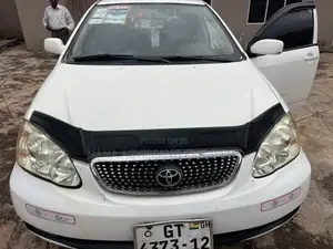Toyota Corolla LE 2007 White