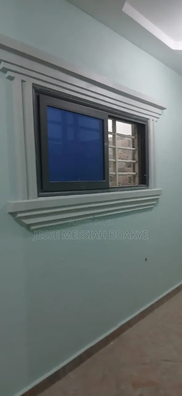 3bdrm Apartment in J&J Real Estate, Ejisu-Juaben Municipal for rent