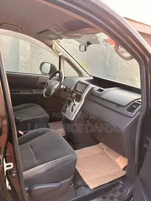 Toyota Voxy 2011 Black