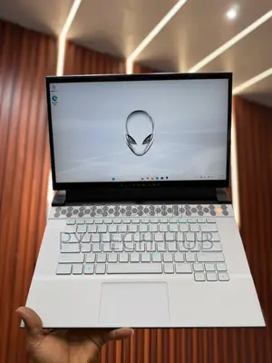 Laptop Alienware M17x R2 16GB Intel Core i7 SSD 512GB