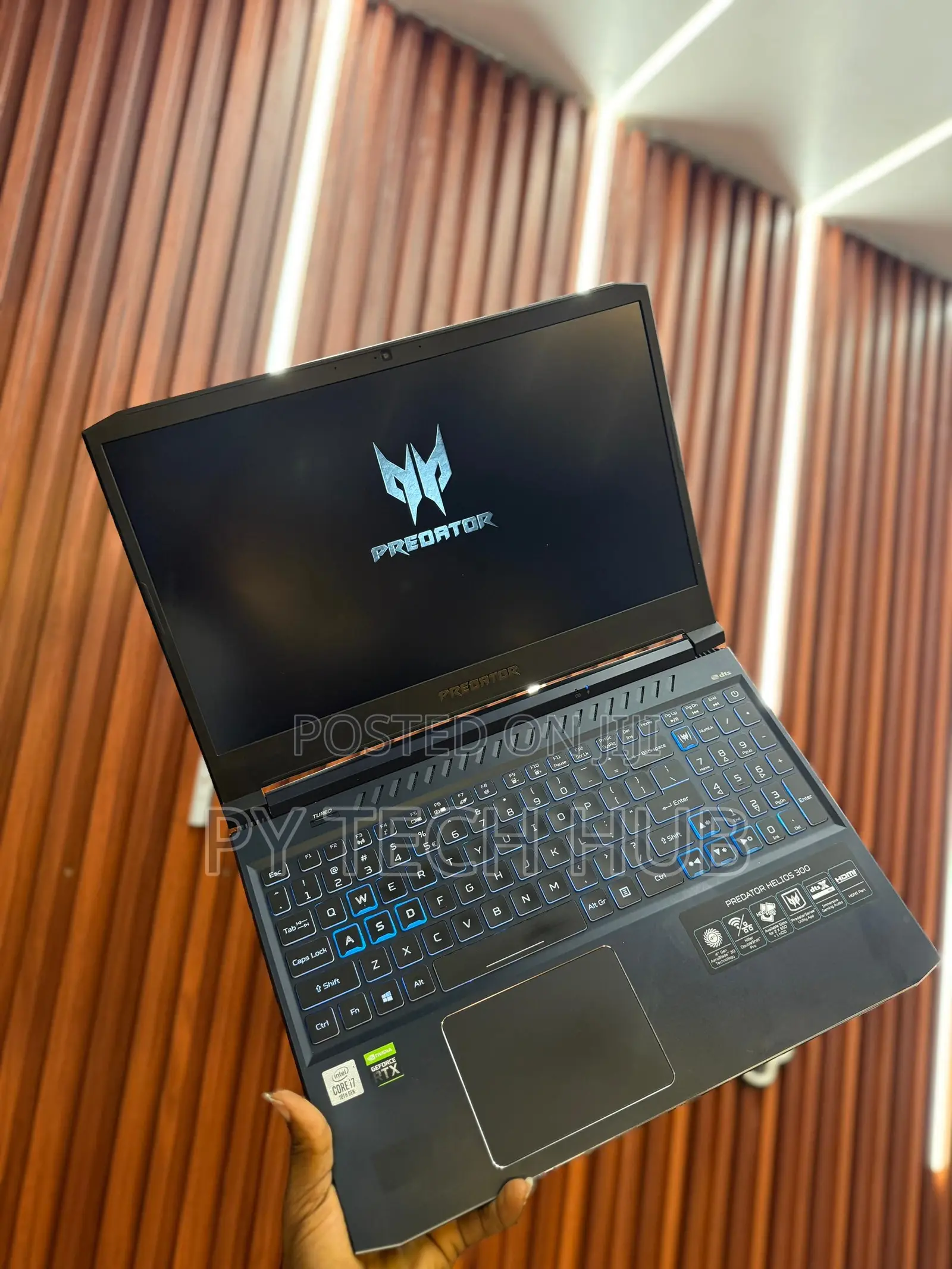 Laptop Acer Predator Triton 300 16GB Intel Core i7 SSD 512GB