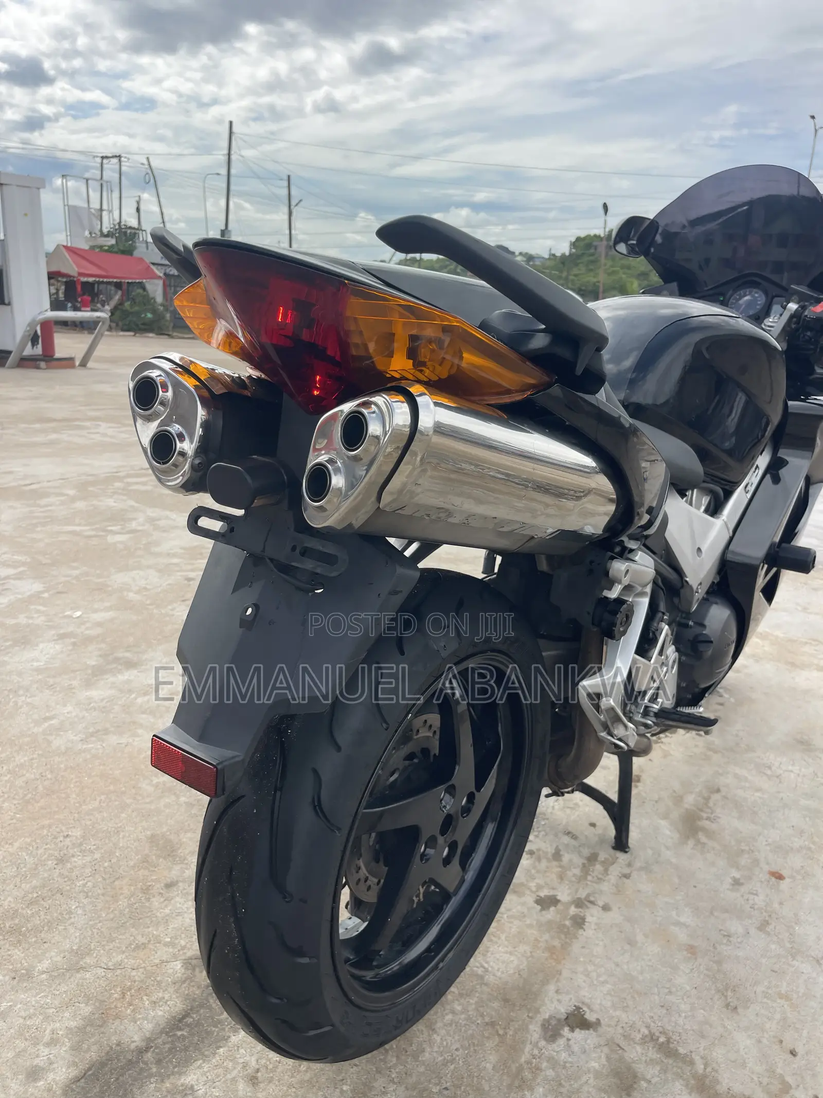 Honda VF 2017 Black