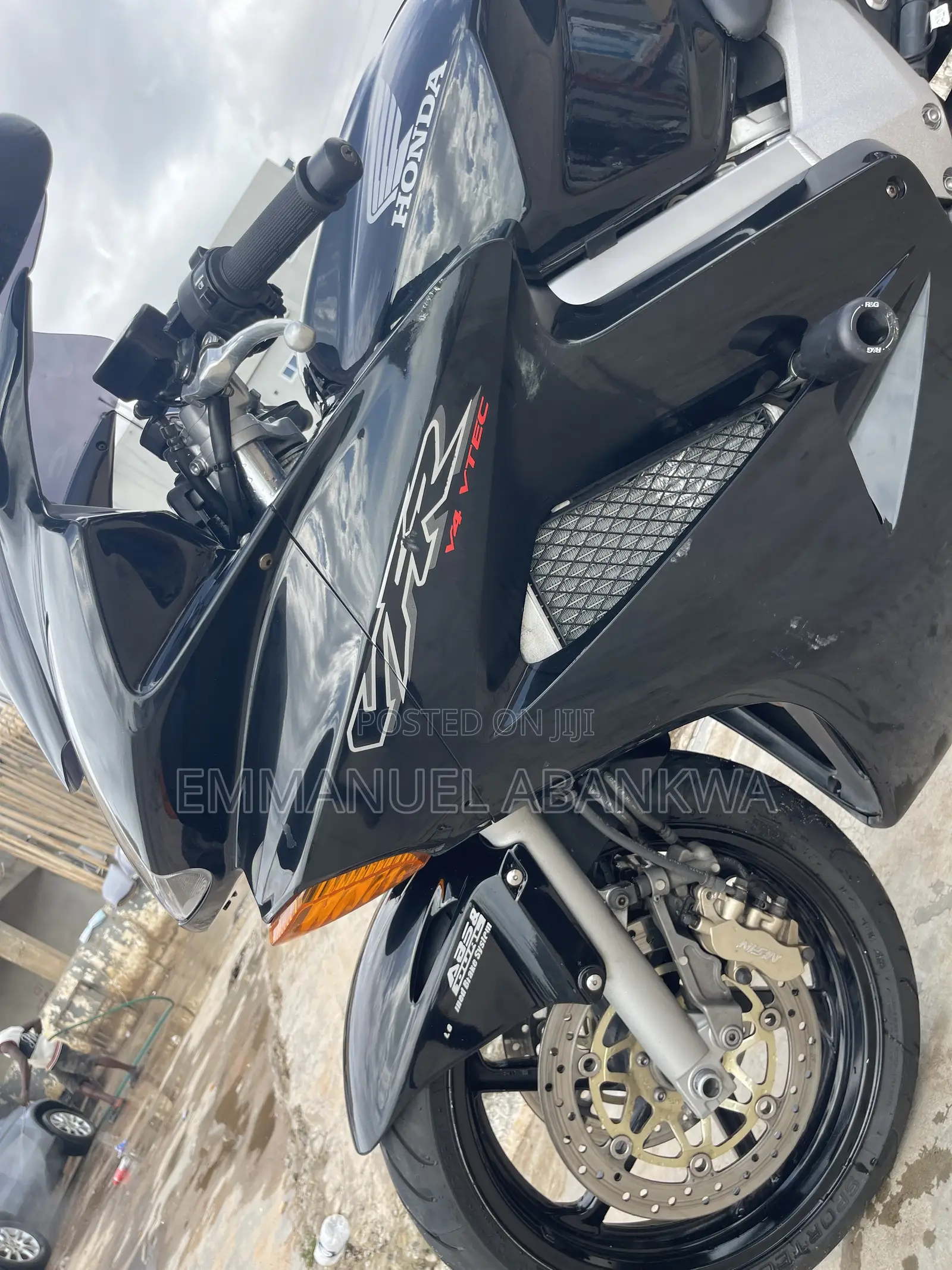 Honda VF 2017 Black