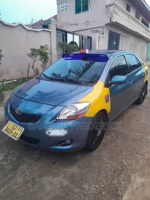 Toyota Yaris 1.5 2009 Blue