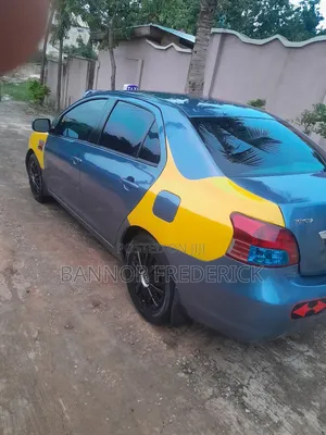 Toyota Yaris 1.5 2009 Blue