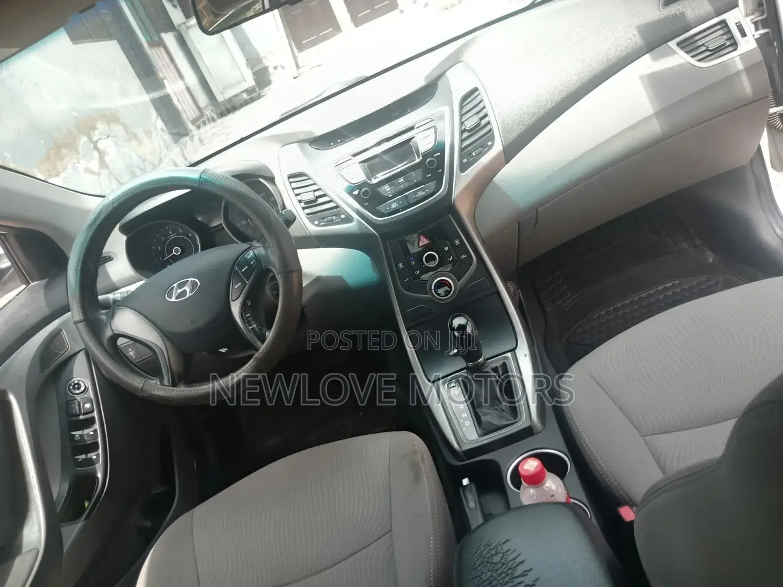 Hyundai Elantra 2015 White