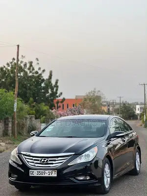 Hyundai Sonata SE 4dr Sedan (2.4L 4cyl 6A) 2014 Black