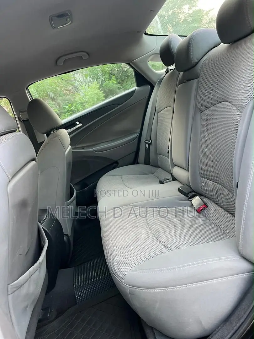 Hyundai Sonata SE 4dr Sedan (2.4L 4cyl 6A) 2014 Black