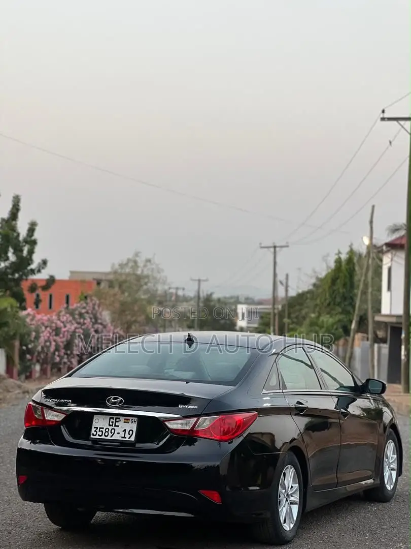 Hyundai Sonata SE 4dr Sedan (2.4L 4cyl 6A) 2014 Black