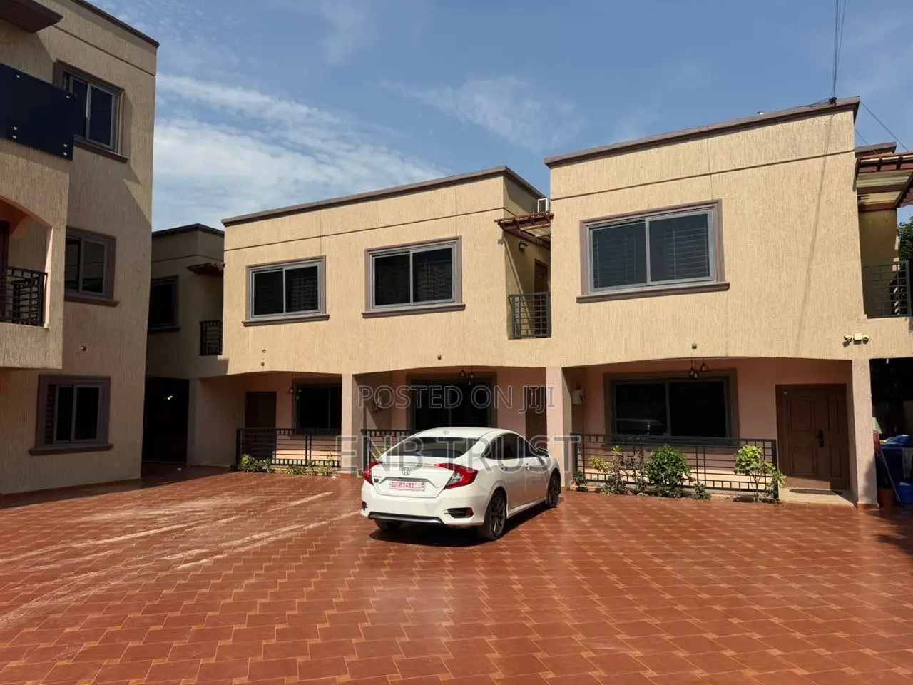 2bdrm Apartment in Madina, Number 1 for rent