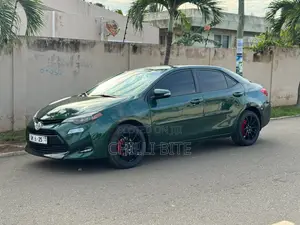 Toyota Corolla LE 4dr Sedan (1.8L 4cyl CVT) 2016 Green
