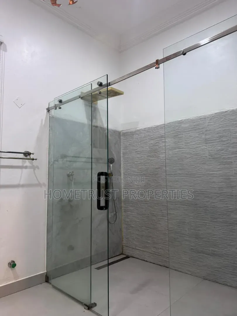 Furnished 5bdrm Duplex in Kokrobitey, West Hills Mall Area for sale
