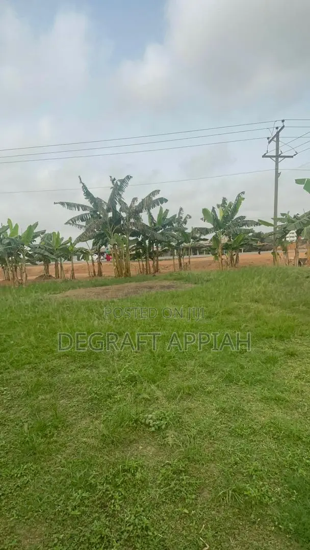 Main Road Land for Sale at Abuakwa Manhyia