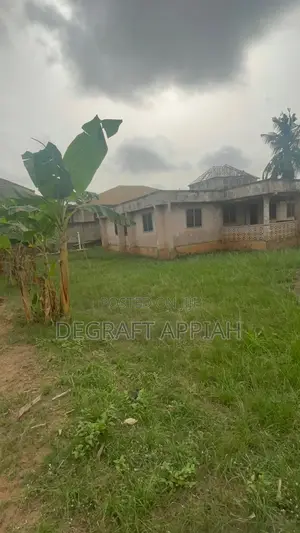 Main Road Land for Sale at Abuakwa Manhyia