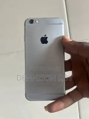 Apple iPhone 6s 64 GB Silver