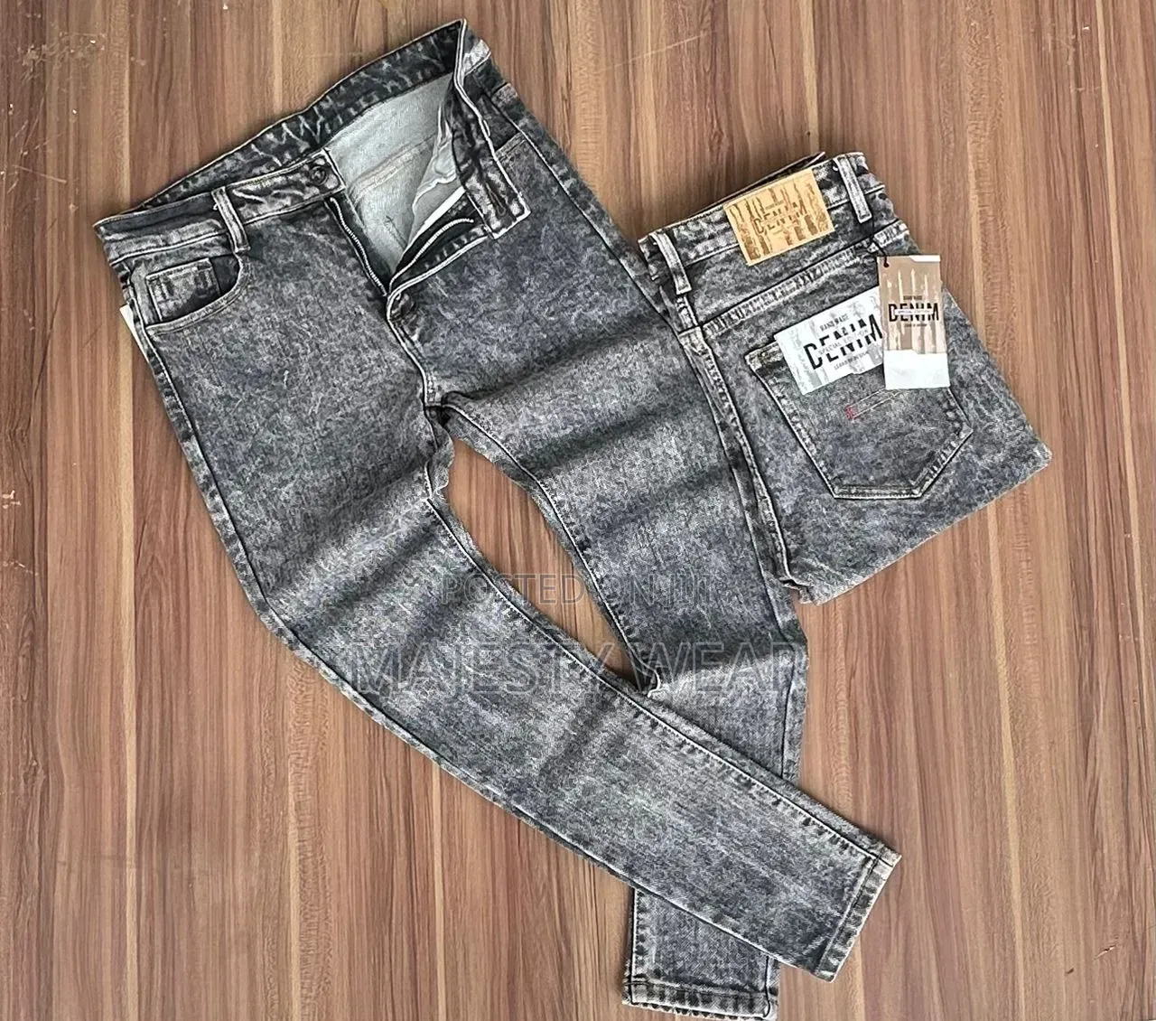 Fashionable Demure Jeans