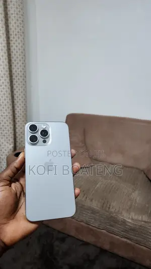 Apple iPhone 15 Pro Max 512 GB Silver
