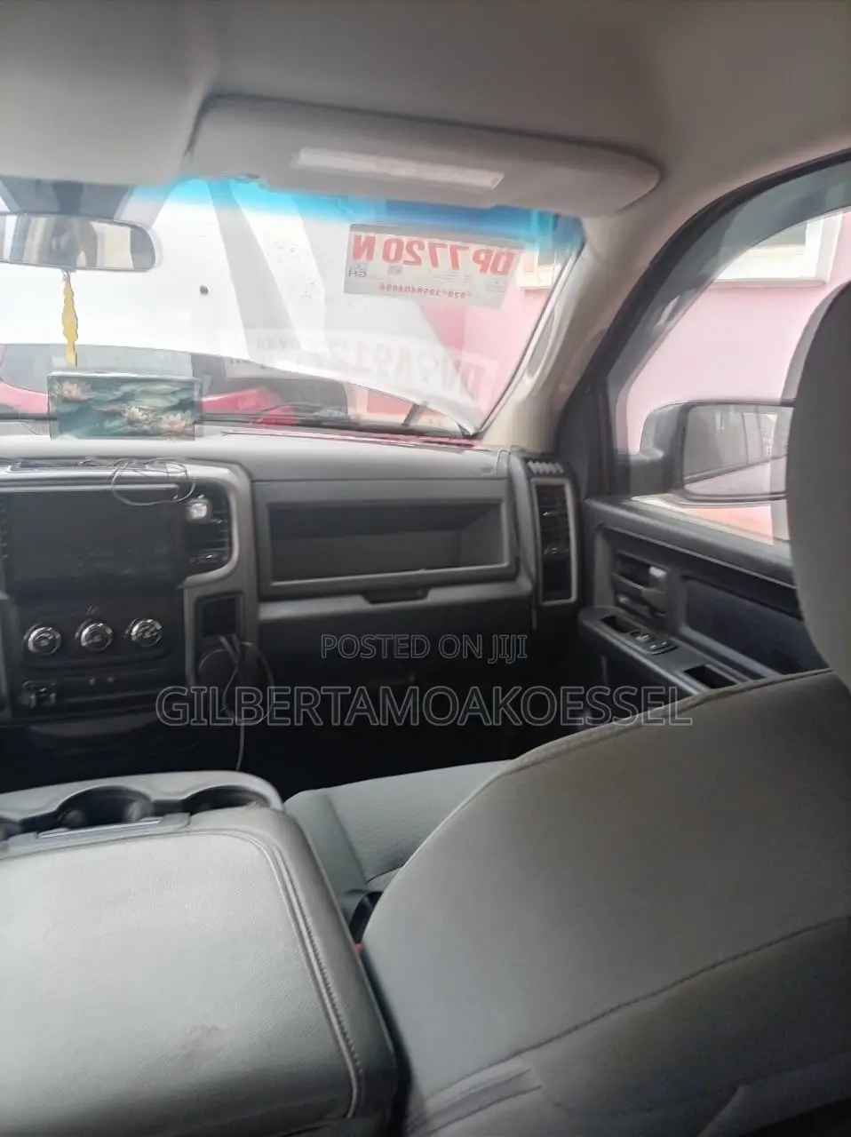Dodge RAM 2013 Silver
