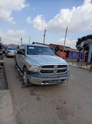 Dodge RAM 2013 Silver