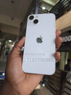 Apple iPhone 13 128 GB White
