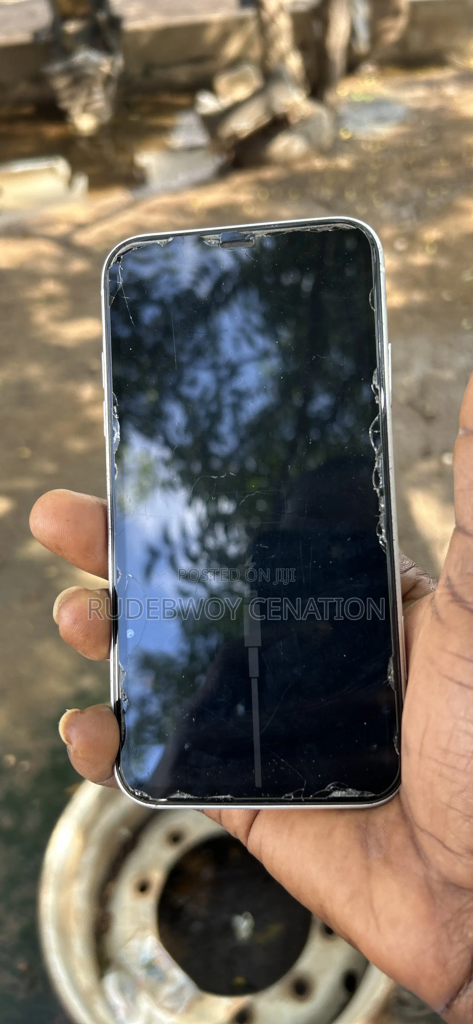 Apple iPhone XR 64 GB White