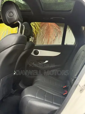 Mercedes-Benz GLC-Class 2019 White