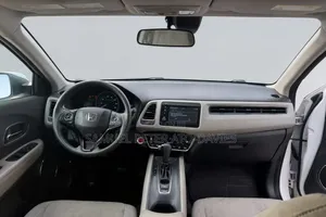 Honda HR-V 2022 White