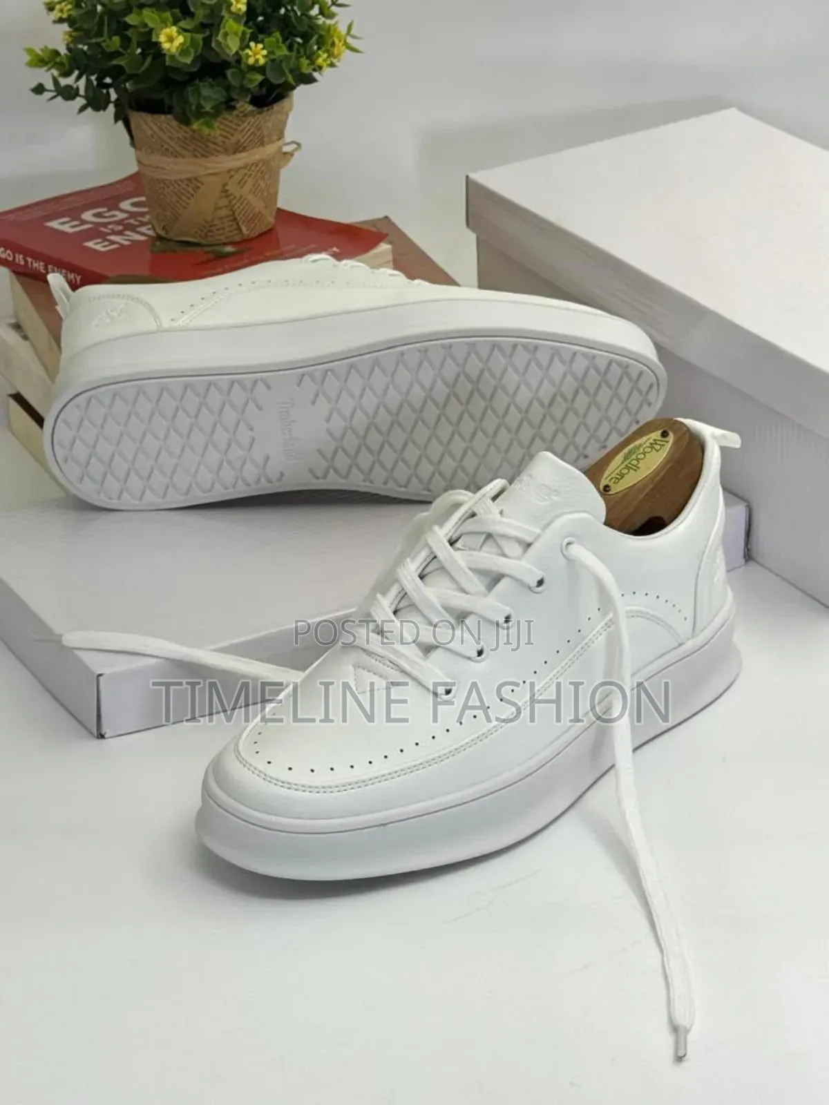 All White Timberland Stylish Leather Lace Up Sneakers