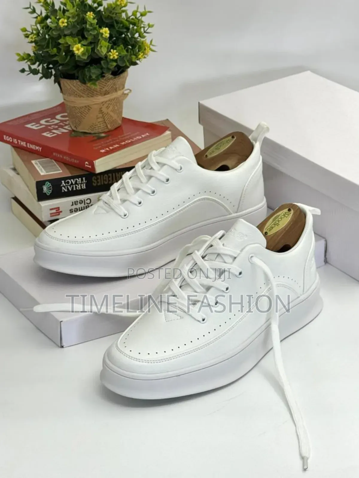 All White Timberland Stylish Leather Lace Up Sneakers