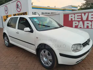 Volkswagen Golf 1999 White