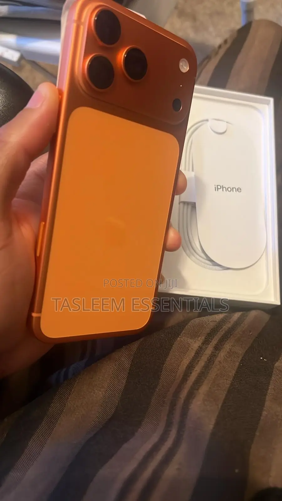 New Apple iPhone 17 Pro Max 256 GB Orange