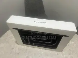 New Laptop Apple MacBook Pro 2024 M4 24GB Apple M4 Pro SSHD+SSD 512GB