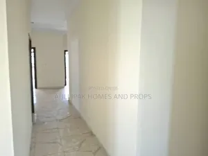 3bdrm House in Lakeside for rent