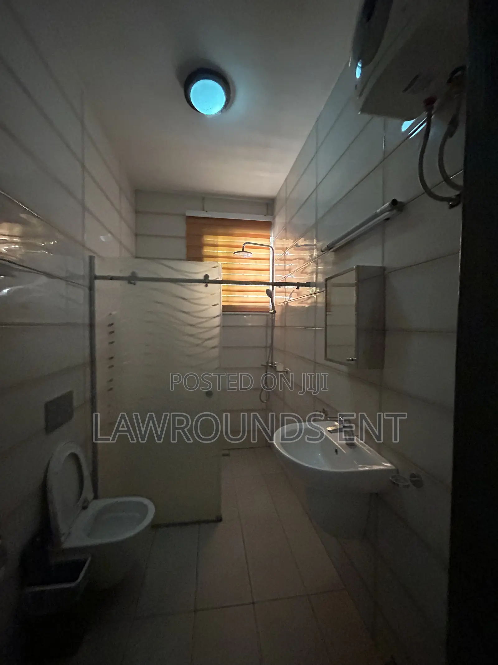 Furnished 3bdrm Apartment in Lawrounds Agency, Tema Metropolitan