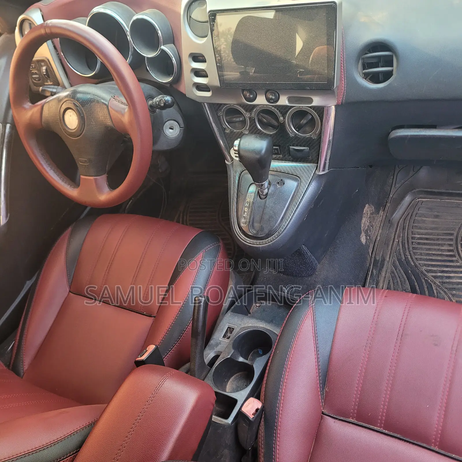 Pontiac Vibe 2010 Red