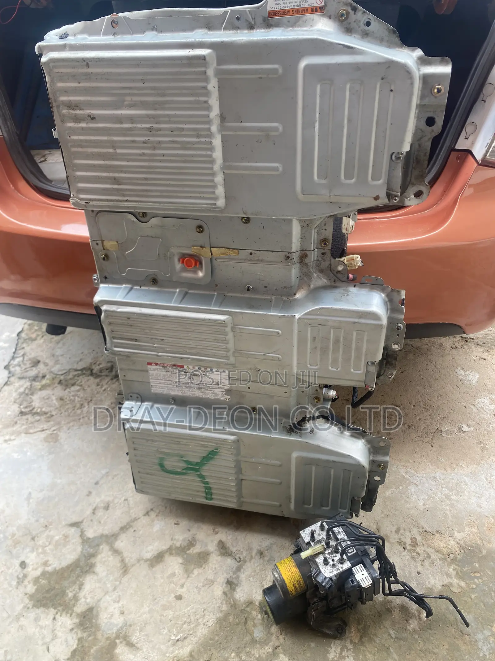 Hybrid Batteries