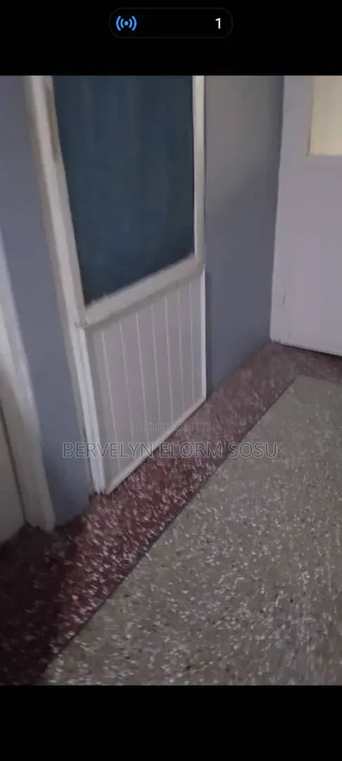 Mini Flat in Nhyira Estate, Last Stop for rent