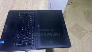 Laptop Dell Latitude 12 E5250 8GB Intel Core i5 SSD 256GB
