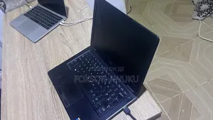 Laptop Dell Latitude 12 E5250 8GB Intel Core i5 SSD 256GB