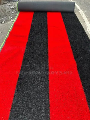Red and Black Grass Carpet 20mm