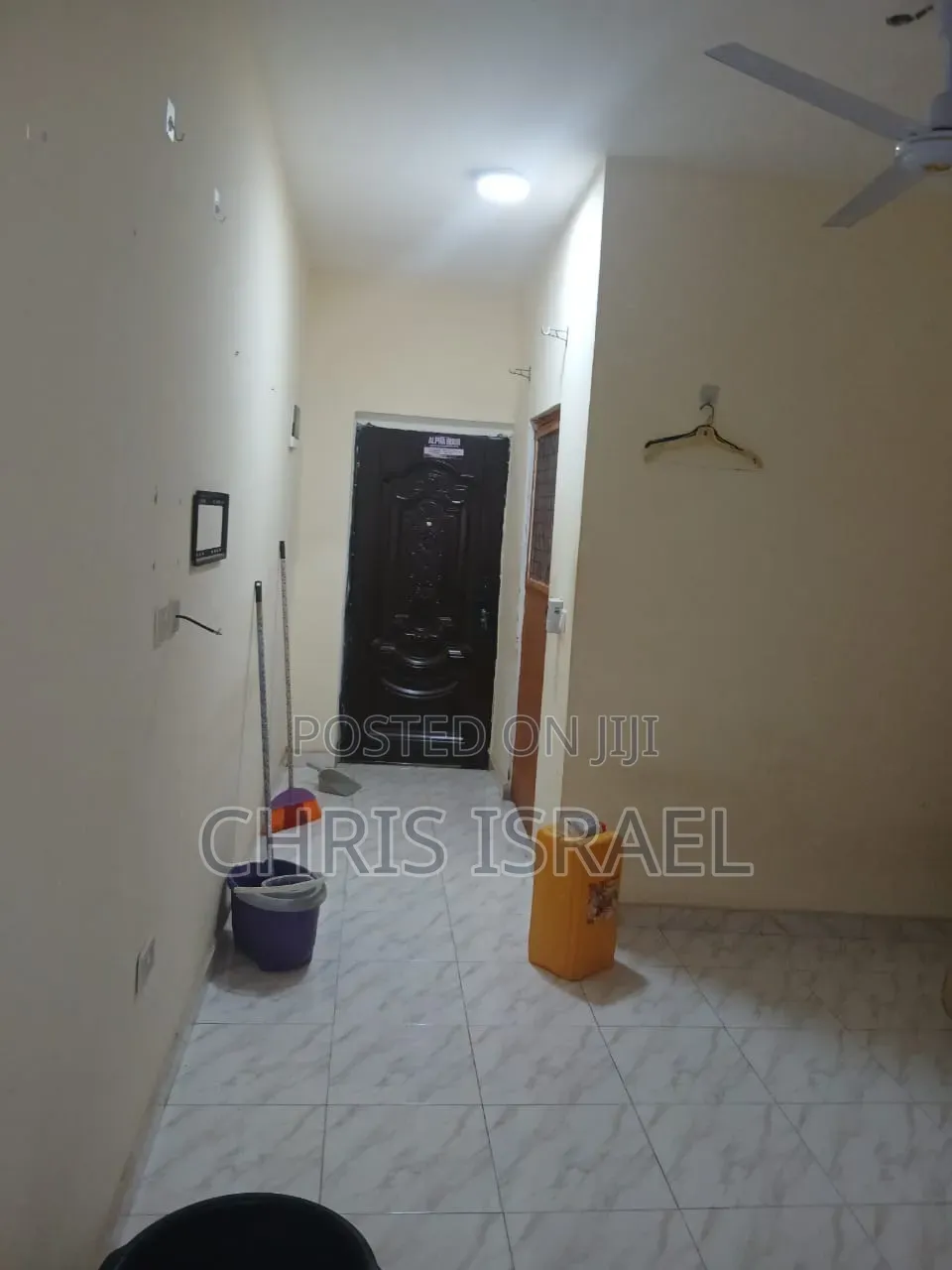1bdrm Bedsitter in Oyibi Estate, Kas Valley Area for rent