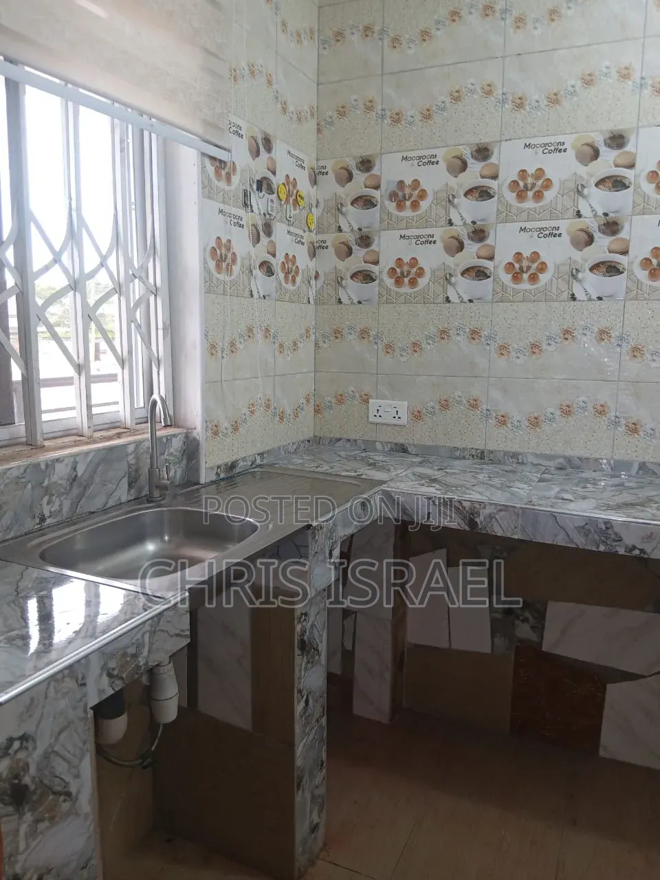 1bdrm Bedsitter in Oyibi Estate, Kas Valley Area for rent