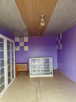 Spacious Shop for Rent